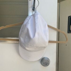 Lululemon hat